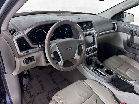Used 2014 GMC Acadia SLT image 30