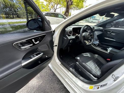 Used 2023 Mercedes-Benz C 300 Sedan image 12