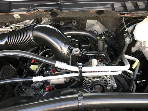 Used 2021 RAM 1500 Warlock w/ Electronics Group AWD/4WD image 9