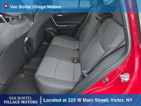 Used 2025 Toyota RAV4 XLE w/ Weather Package image 23