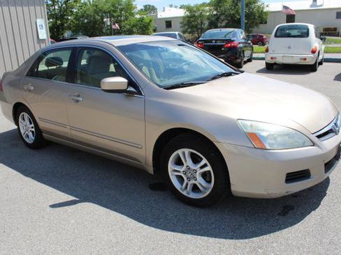 Used 2006 Honda Accord EX-L image 10