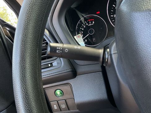 Used 2019 Honda HR-V LX image 28