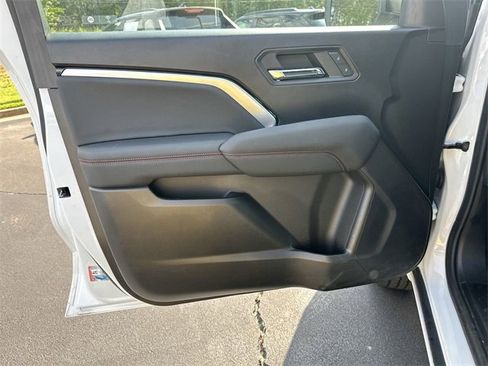 Used 2023 Chevrolet Colorado Z71 w/ Advanced Trailering Package image 21