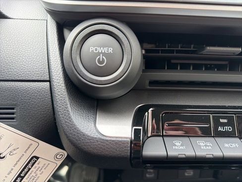 New 2026 Toyota Prius LE image 31