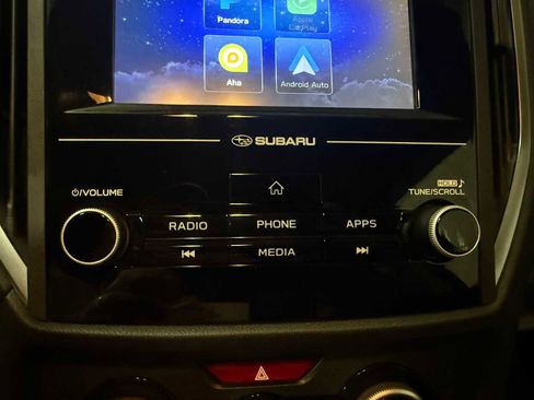 Certified 2021 Subaru Crosstrek 2.0i image 33