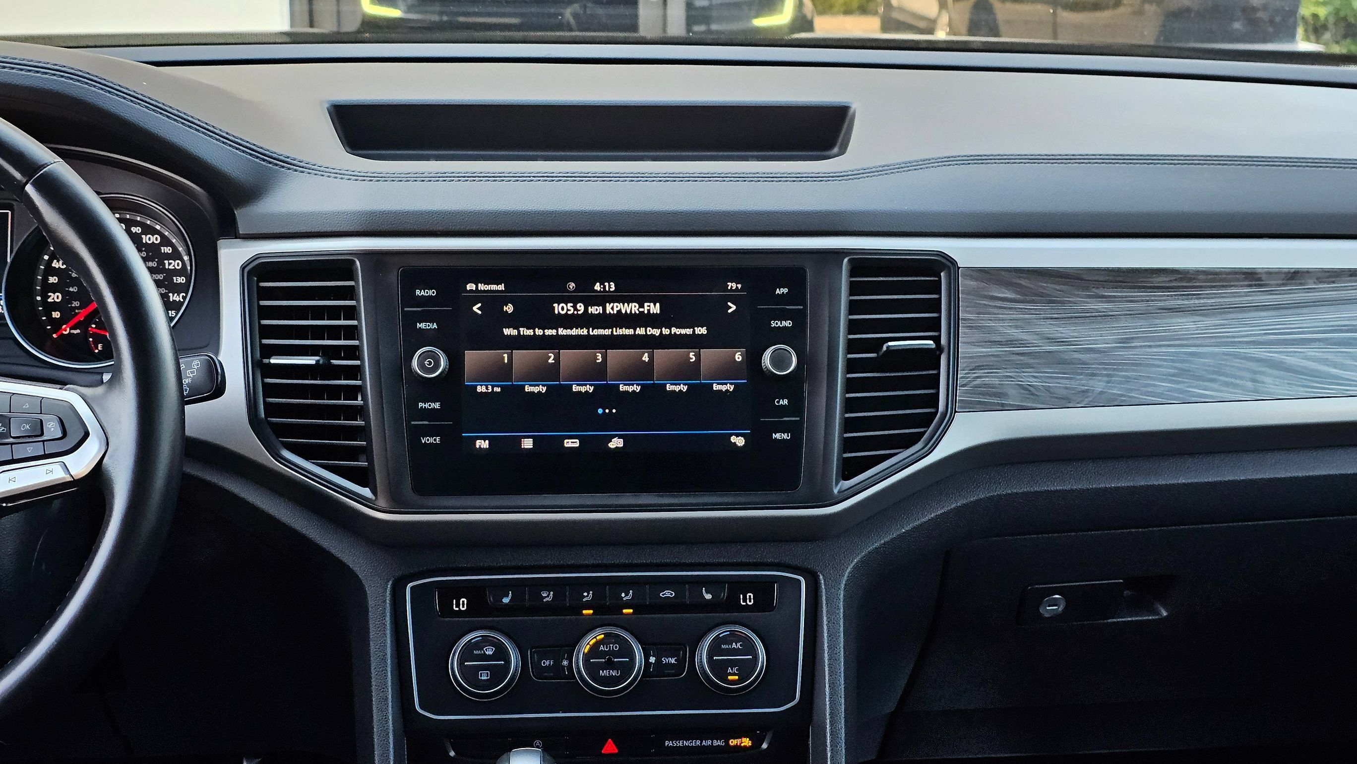Used 2020 Volkswagen Atlas Cross Sport SE AWD/4WD image 22