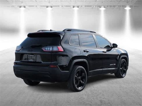 Used 2019 Jeep Cherokee Latitude Plus image 8