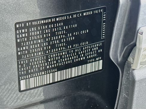 Used 2024 Volkswagen Tiguan Wolfsburg Edition FWD image 12