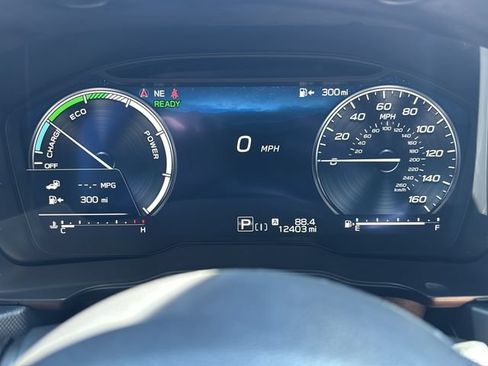 Used 2025 Subaru Forester Premium AWD/4WD image 24