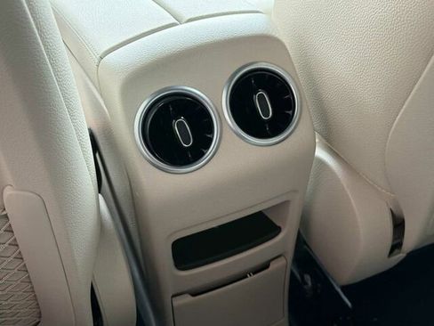 Certified 2025 Mercedes-Benz GLA 250 4MATIC image 16