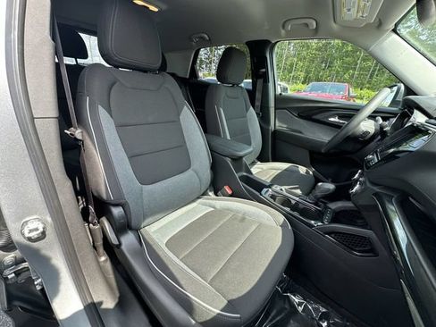 Used 2023 Chevrolet TrailBlazer LT w/ Convenience Package FWD image 25