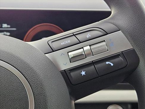 New 2026 Hyundai Tucson SEL image 17