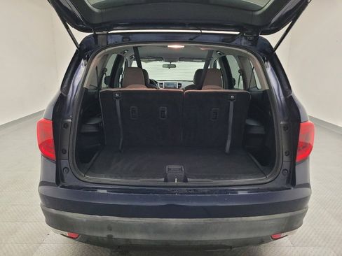 Used 2017 Honda Pilot LX image 29