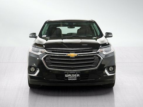 Used 2018 Chevrolet Traverse Premier AWD/4WD image 9