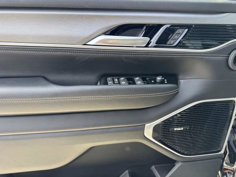 New 2026 Jeep Grand Wagoneer Limited AWD/4WD image 15