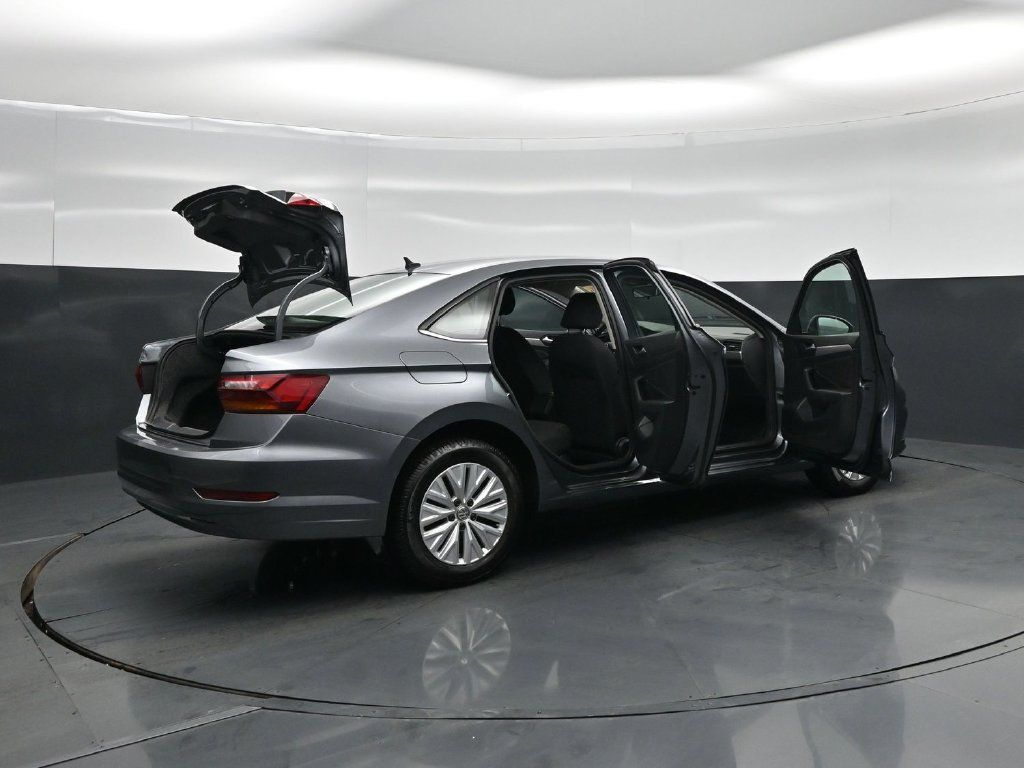 Used 2019 Volkswagen Jetta S w/ Driver Assistance Package FWD image 5