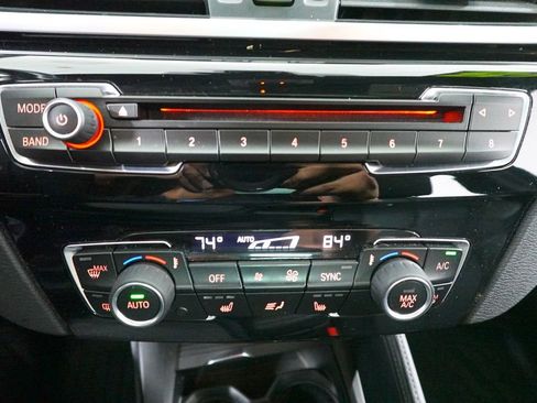 Used 2018 BMW X1 xDrive28i image 21