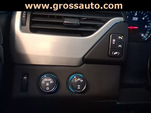 Used 2018 GMC Yukon XL SLT w/ Open Road Package image 20