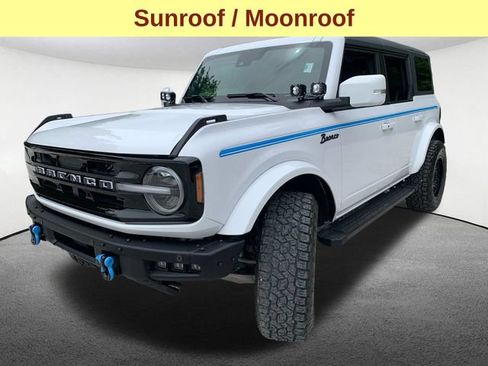 Used 2024 Ford Bronco Outer Banks AWD/4WD image 5