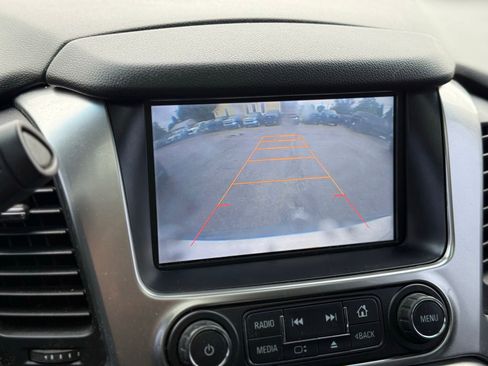 Used 2015 Chevrolet Tahoe LT AWD/4WD image 33