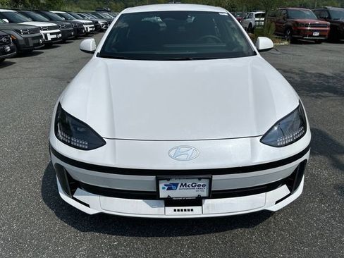 New 2025 Hyundai Ioniq 6 SEL AWD/4WD image 8