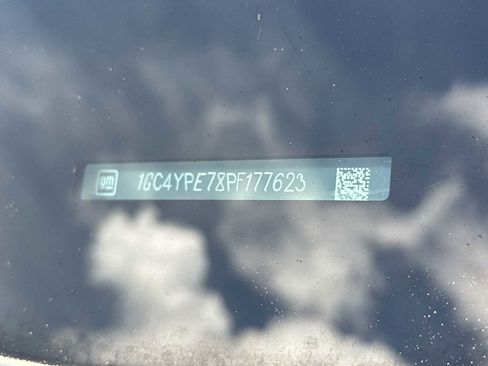 Certified 2023 Chevrolet Silverado 2500 LTZ w/ LTZ Plus Package image 28