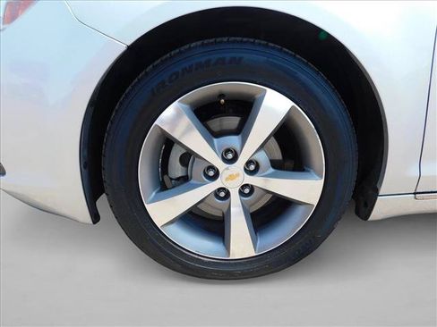 Used 2011 Chevrolet Malibu LT w/ Power Convenience Package FWD image 30