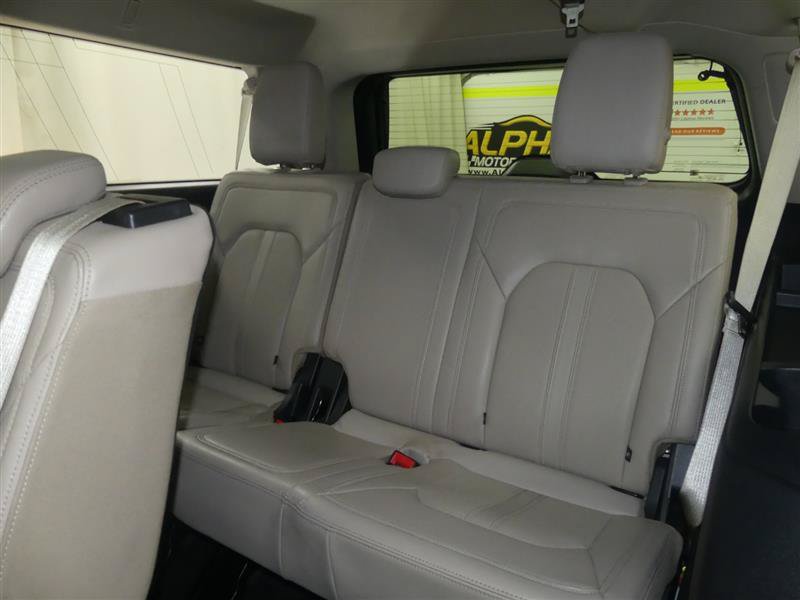 Used 2022 Ford Expedition Max Limited AWD/4WD image 6
