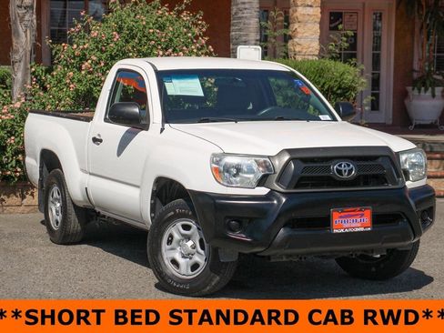 Used 2013 Toyota Tacoma 2WD Regular Cab image 2