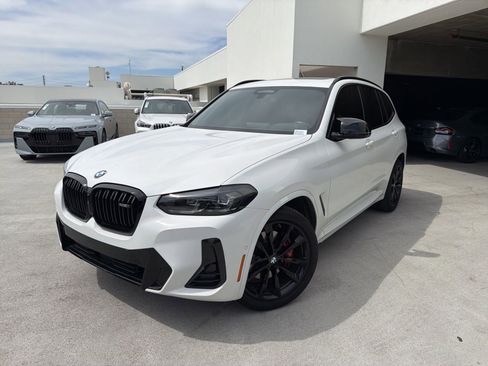 Certified 2023 BMW X3 M40i image 3
