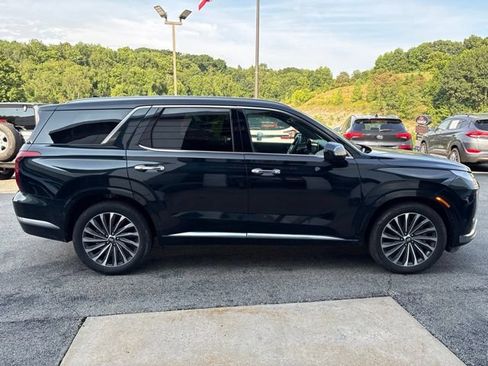 Used 2025 Hyundai Palisade Calligraphy AWD/4WD image 6