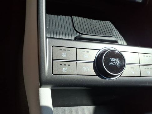 New 2026 Hyundai Kona Limited FWD image 12