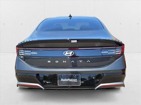 New 2025 Hyundai Sonata SEL image 8