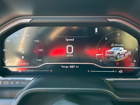 Used 2025 GMC Sierra 1500 AT4 w/ AT4 Premium Package image 28