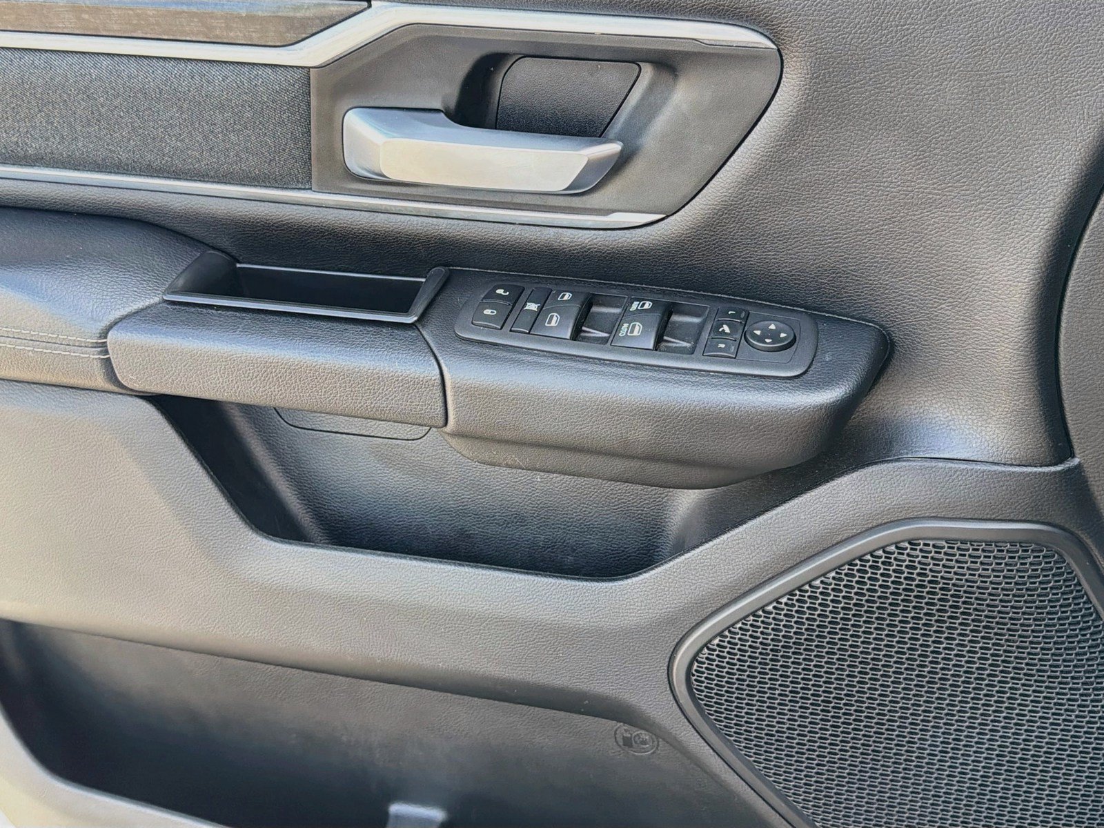 Used 2023 RAM 1500 Big Horn RWD image 16