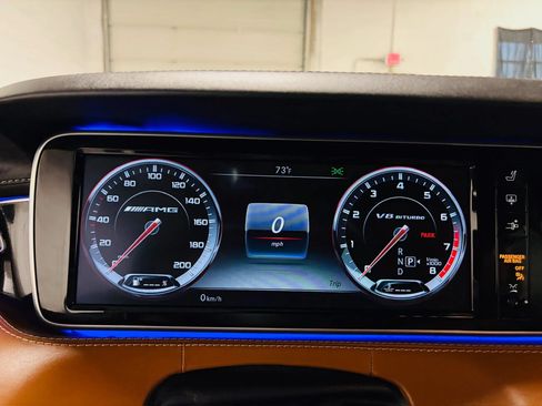 Used 2016 Mercedes-Benz S 63 AMG 4MATIC Coupe w/ Driver Assistance Package image 24