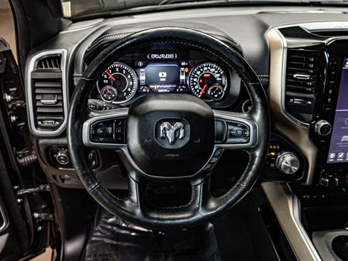 Used 2019 RAM 1500 Laramie image 18