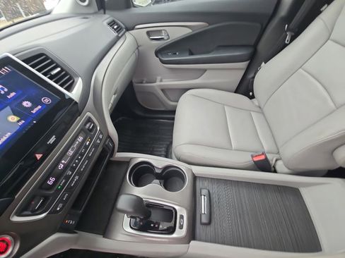 Used 2016 Honda Pilot EX-L image 24