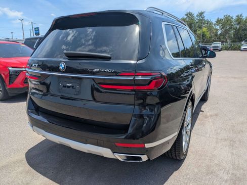 Used 2023 BMW X7 xDrive40i AWD/4WD image 3