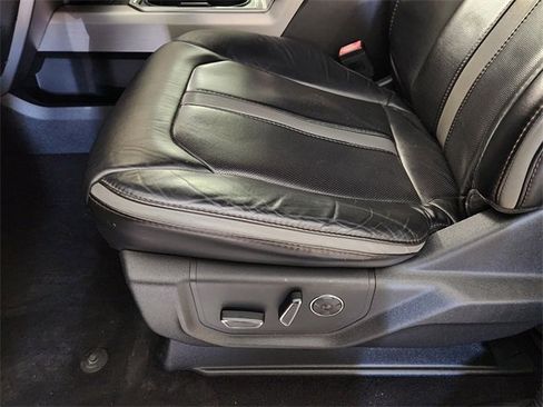 Used 2019 Ford F250 Platinum w/ Platinum Ultimate Package image 23