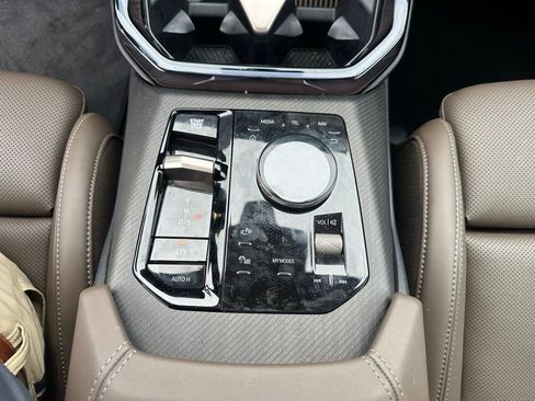 Certified 2025 BMW X3 xDrive30i w/ Premium Package AWD/4WD image 16