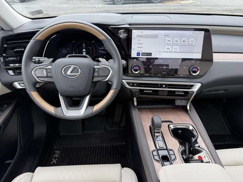 Used 2025 Lexus RX 350 AWD w/ Convenience Package image 8