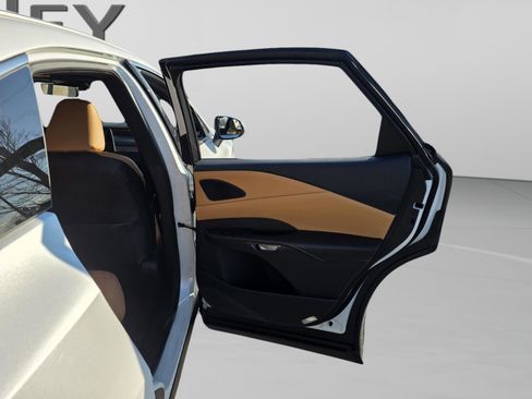 New 2026 Lexus RX 350 AWD image 25