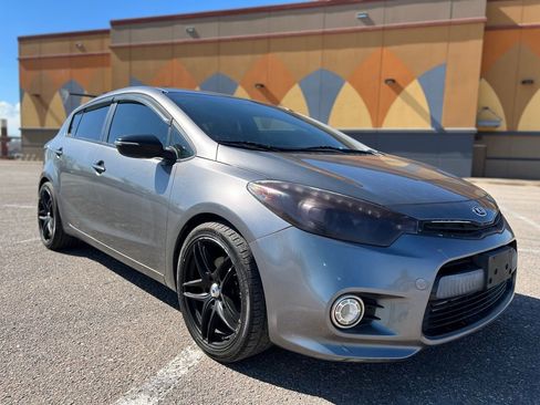 Used 2015 Kia Forte SX image 6