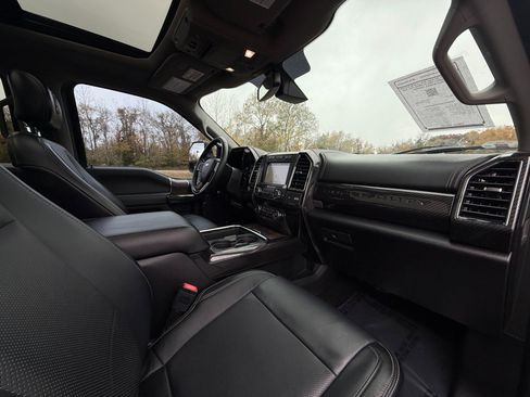 Used 2019 Ford F250 Lariat w/ Lariat Ultimate Package image 43