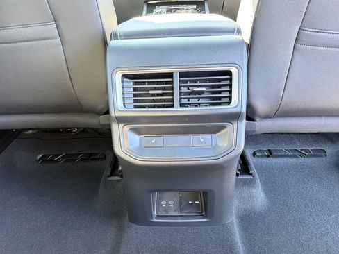 New 2026 Volkswagen Atlas Cross Sport SEL R-Line image 22