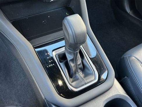 Certified 2025 Subaru Forester Limited w/ Popular Package #2 image 27