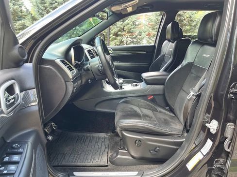 Used 2015 Jeep Grand Cherokee SRT AWD/4WD image 8