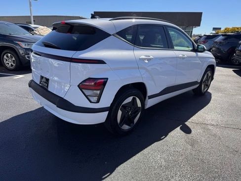 Used 2024 Hyundai Kona SEL image 5