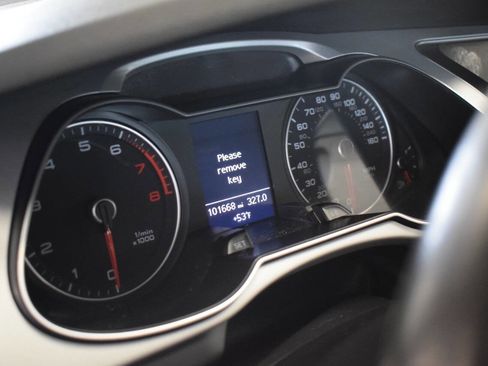 Used 2016 Audi A4 2.0T Premium image 55